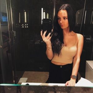 Meet your Posher, Liz